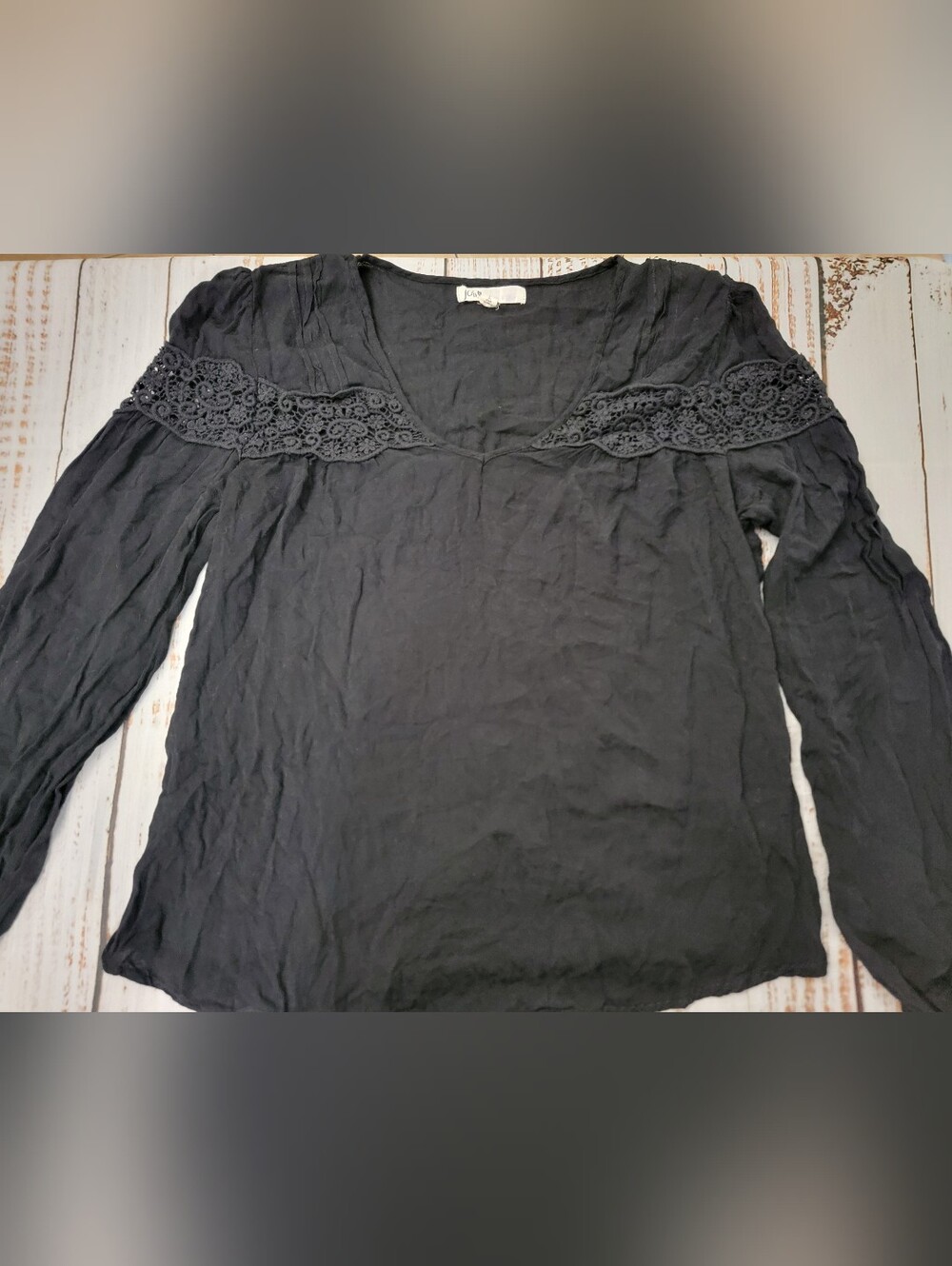 Women's Black Long-Sleeve V-Neck Top with Lace Trim